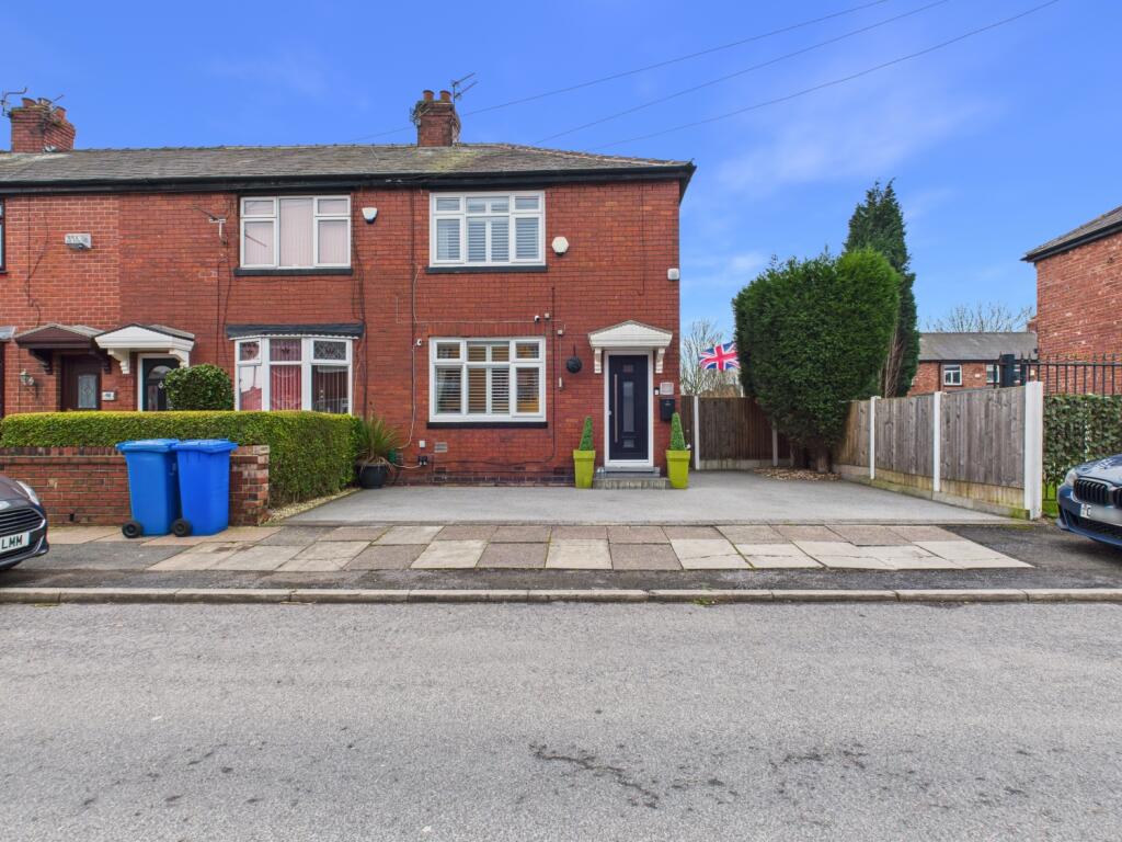 Main image of property: York Road, Denton, Manchester, M34 3HL