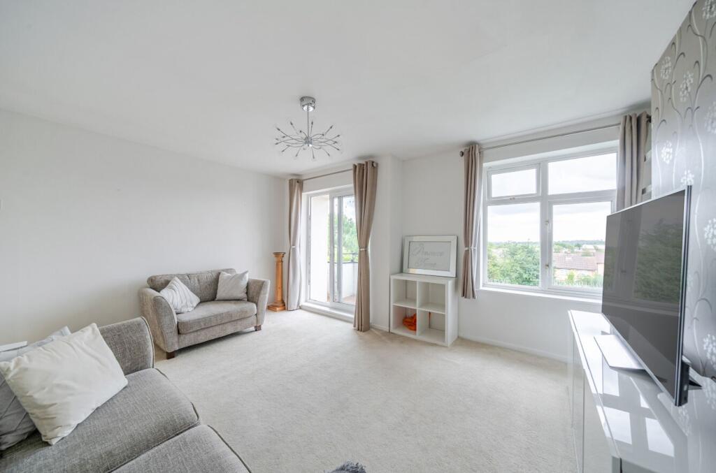 Quinta Drive, Barnet, EN5 photo 3