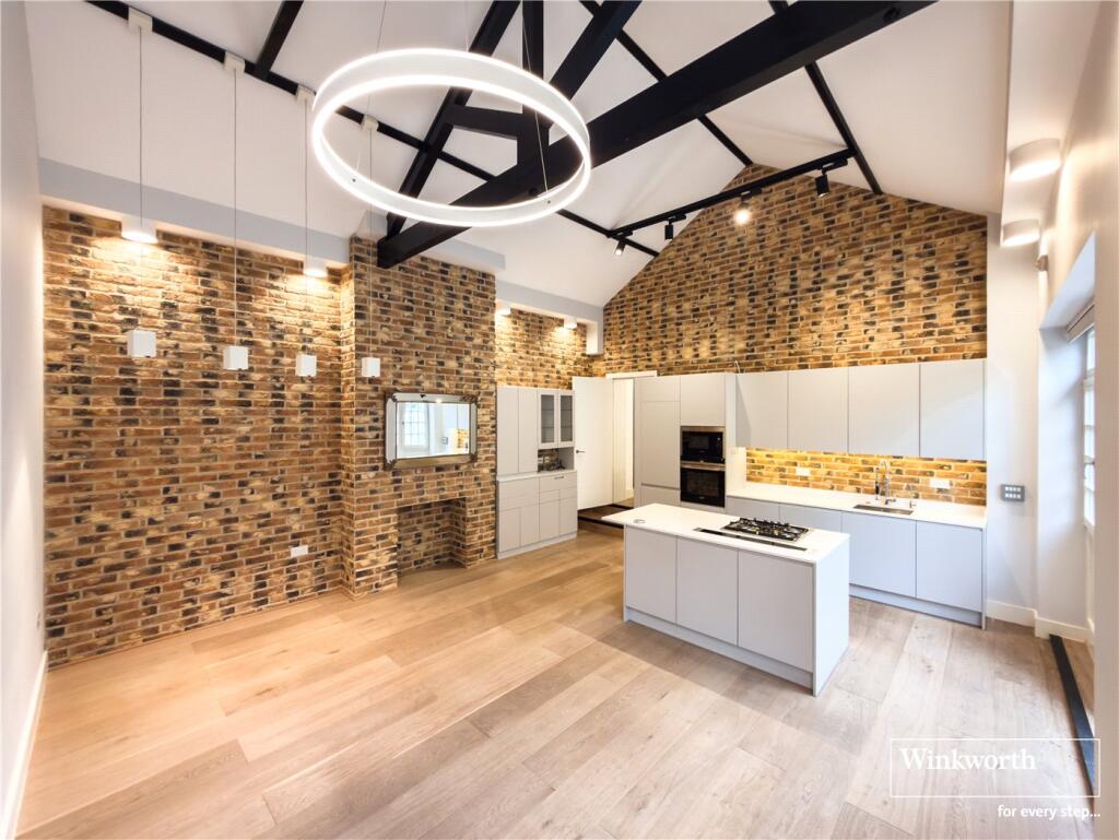 Main image of property: The Vine, 154 Stanmore Hill, Stanmore, HA7