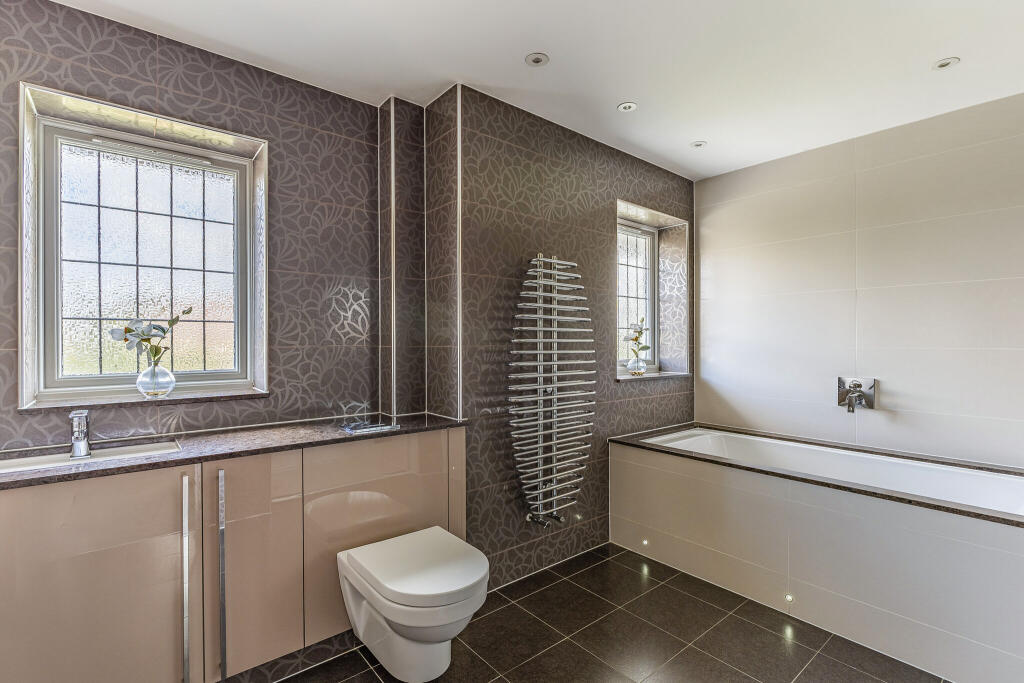 Additional image 9 of Wood End Road, Harpenden, AL5