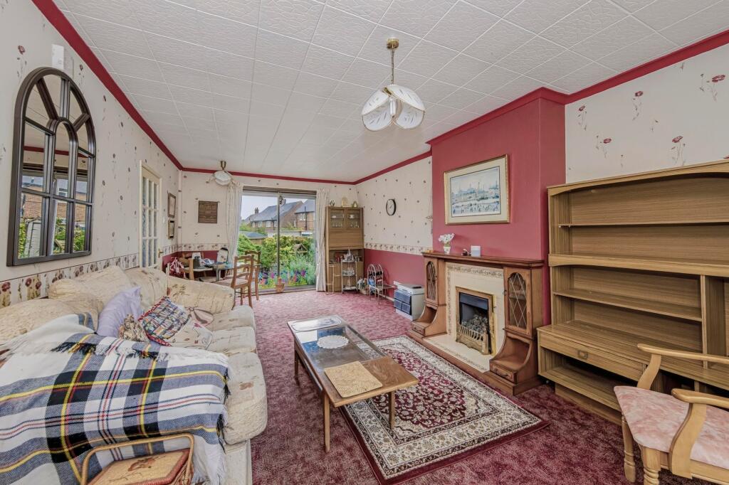 House in Stoke-on-Trent - View 4
