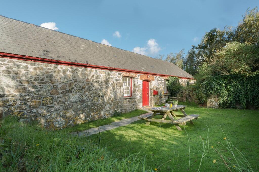 Main image of property: Elm, Cadgwith, TR12