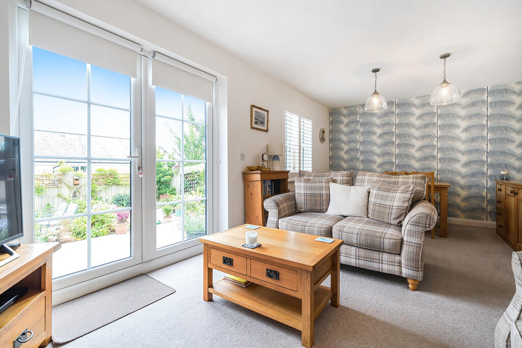 53 Tricketts Drive, Grange-over-Sands, Cumbria, LA11 7DE photo 4