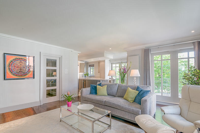 Apartment in Twickenham - View 2