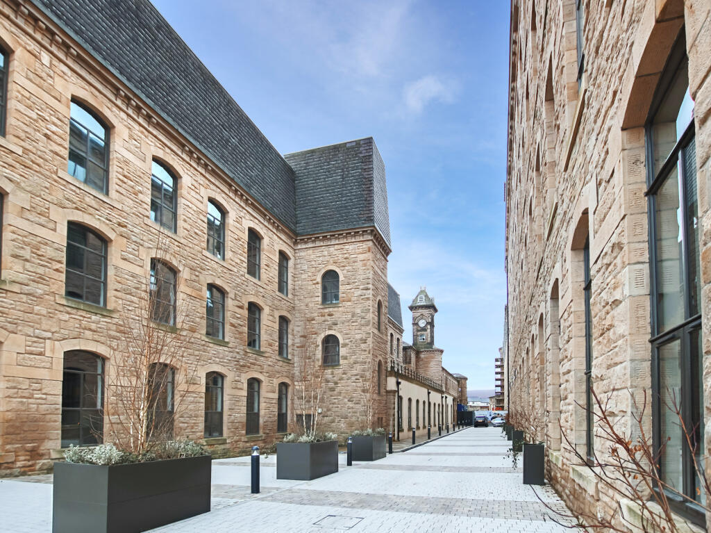 Office to Let Brierfield