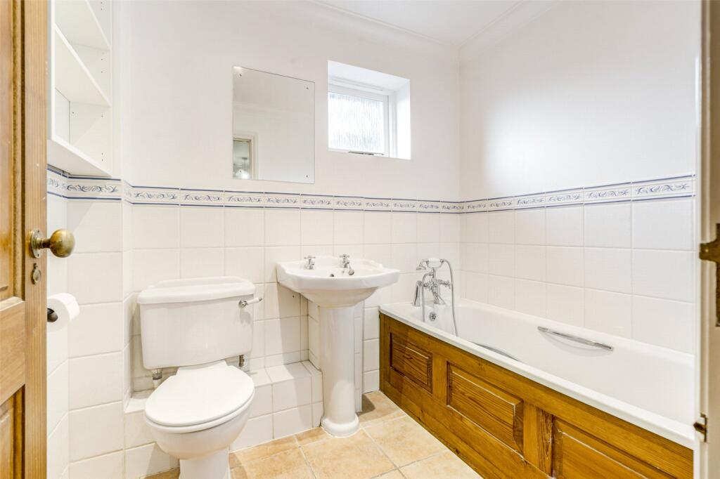 House in Arun, Findon - View 4