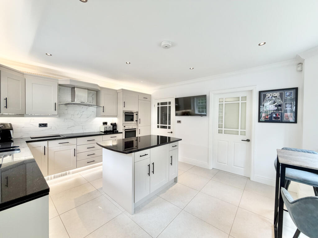 House in Blackpool, Hawes Side - View 5