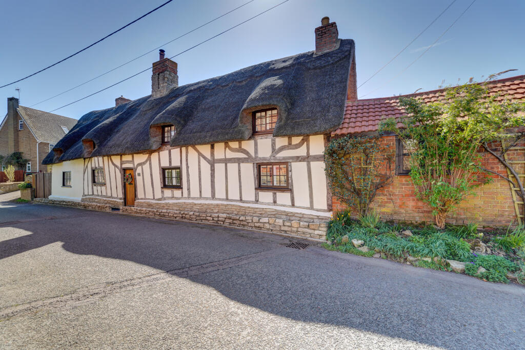 Main image of property: Spring Lane, Bedford, MK44