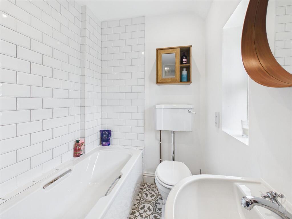 House in Bath - More