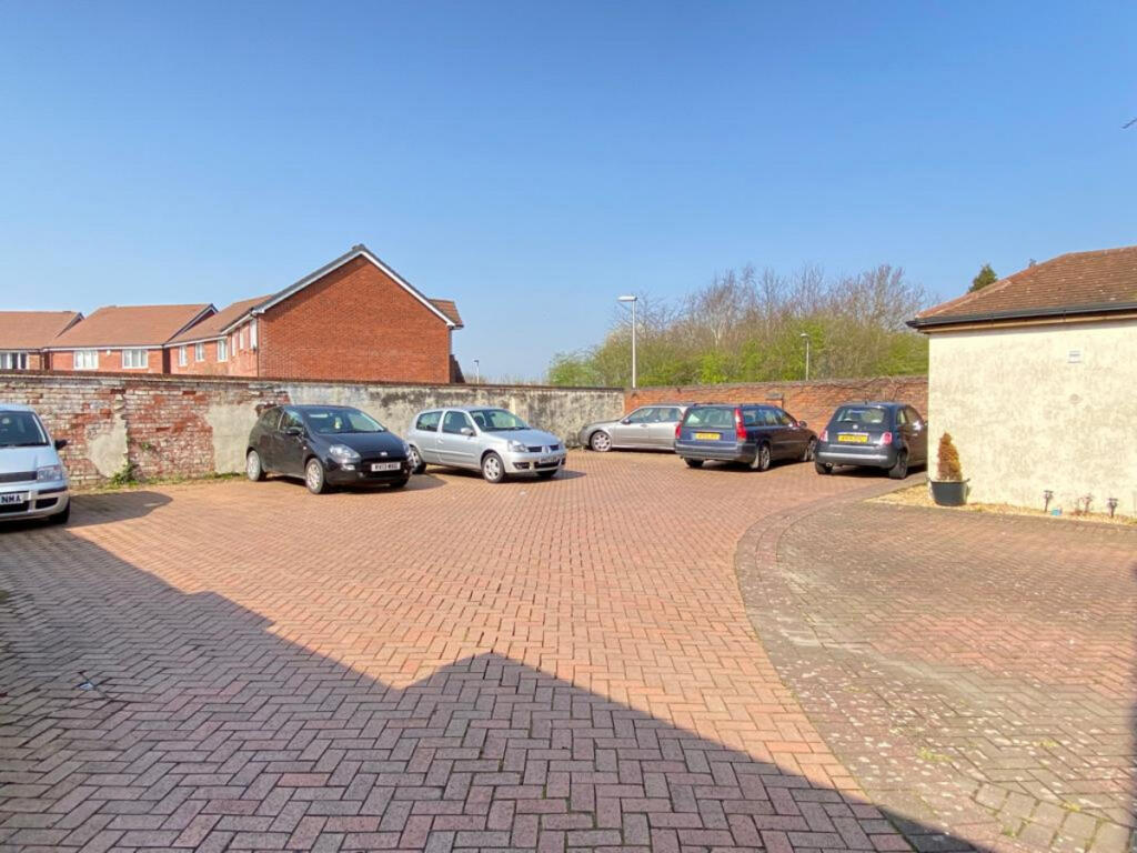 Property photo 10