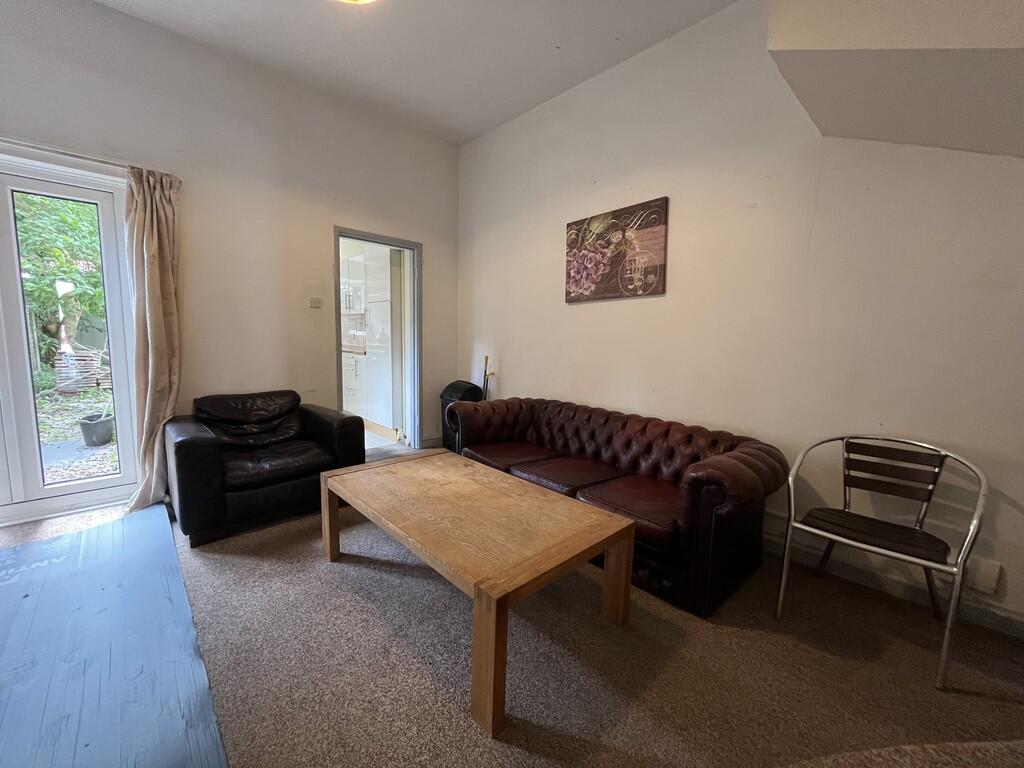 15 Ordnance Road photo 2