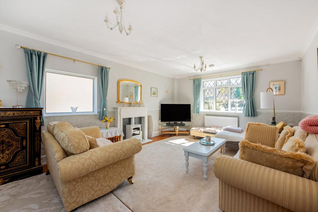 House in East Hampshire, Causeway, Petersfield - View 4