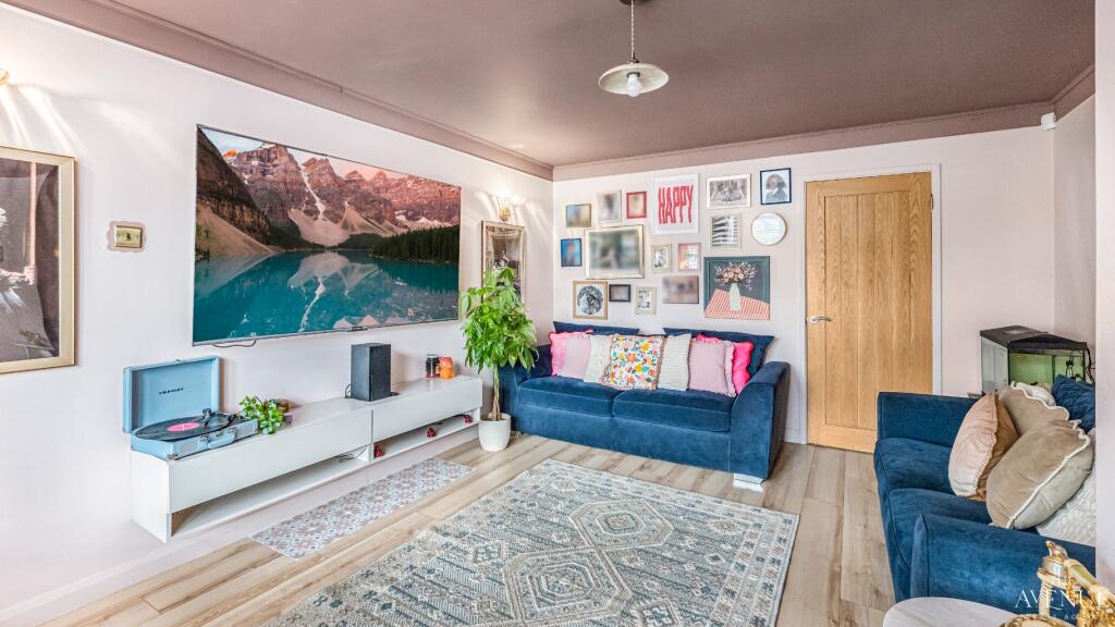 House in Birmingham, Walmley Ash, Sutton Coldfield - View 5