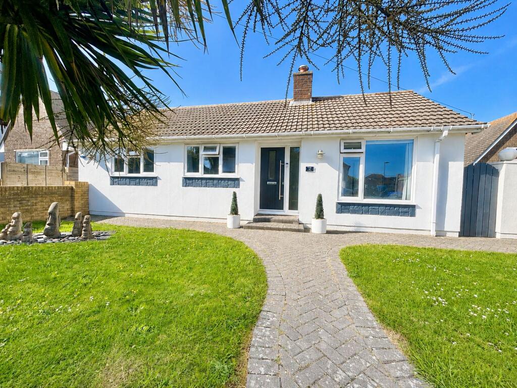 Main image of property: Roberts Road, Lancing, BN15 8AR