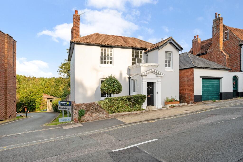 Main image of property: HIGH STREET, FAREHAM
