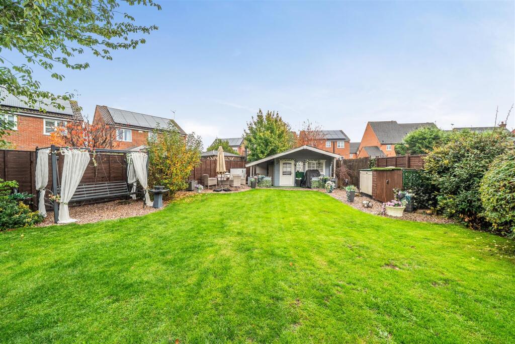 Burrough Way, Lutterworth, LE17 photo 4