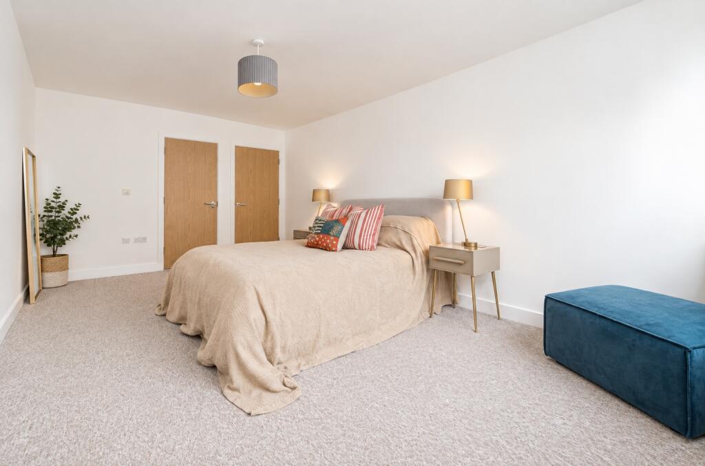 Apartment in Hove, Brighton and Hove - View 4