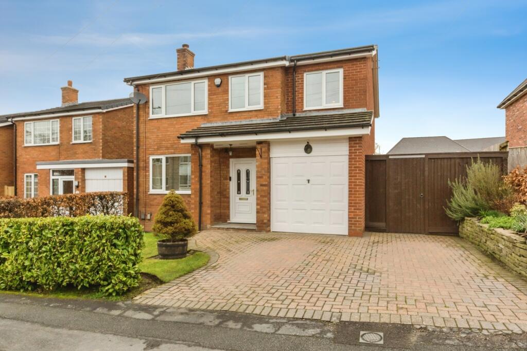 Main image of property: Lime Grove, Macclesfield, Cheshire, SK10