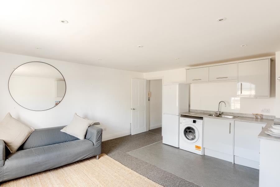 Apartment in Bristol, Clifton Village, Hotwells - More