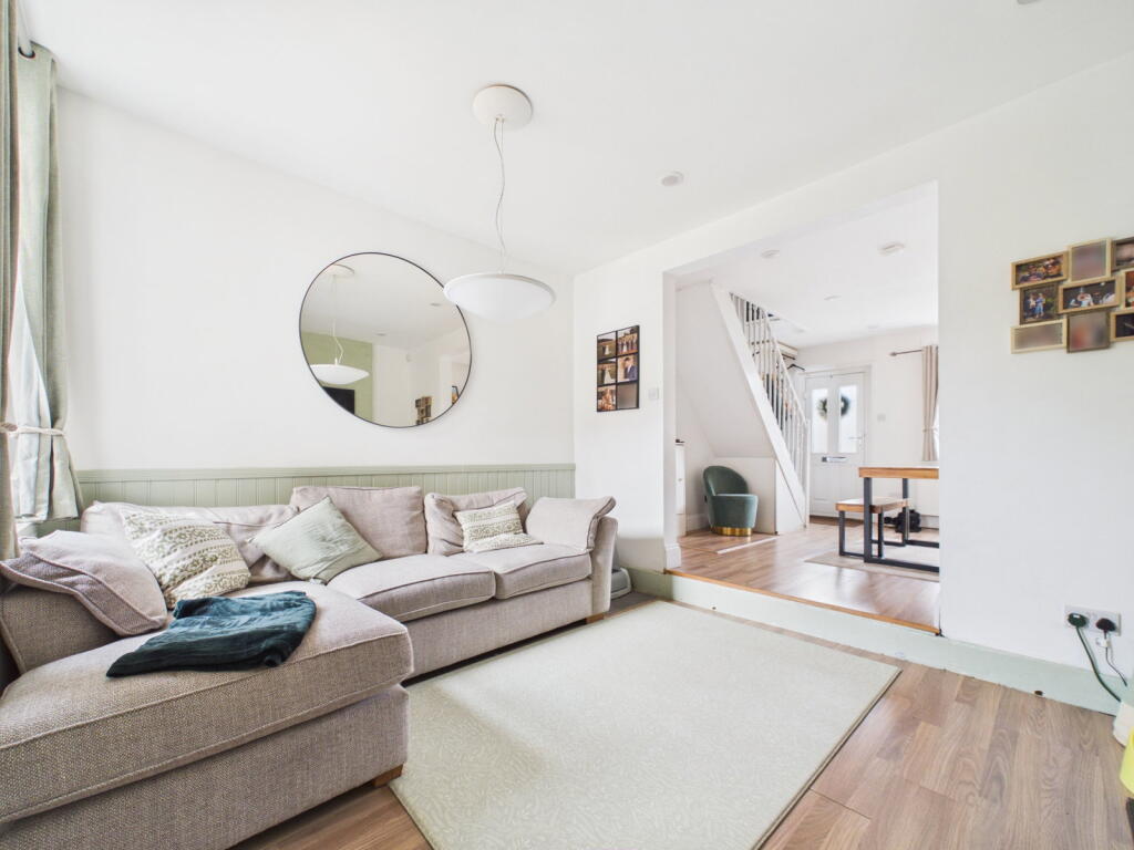 House in Slough, Windsor and Maidenhead - View 3