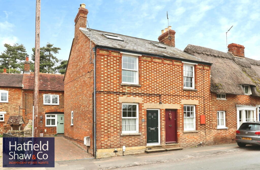 Main image of property: 21 Sheep Street, Winslow, Buckinghamshire MK18 3HL