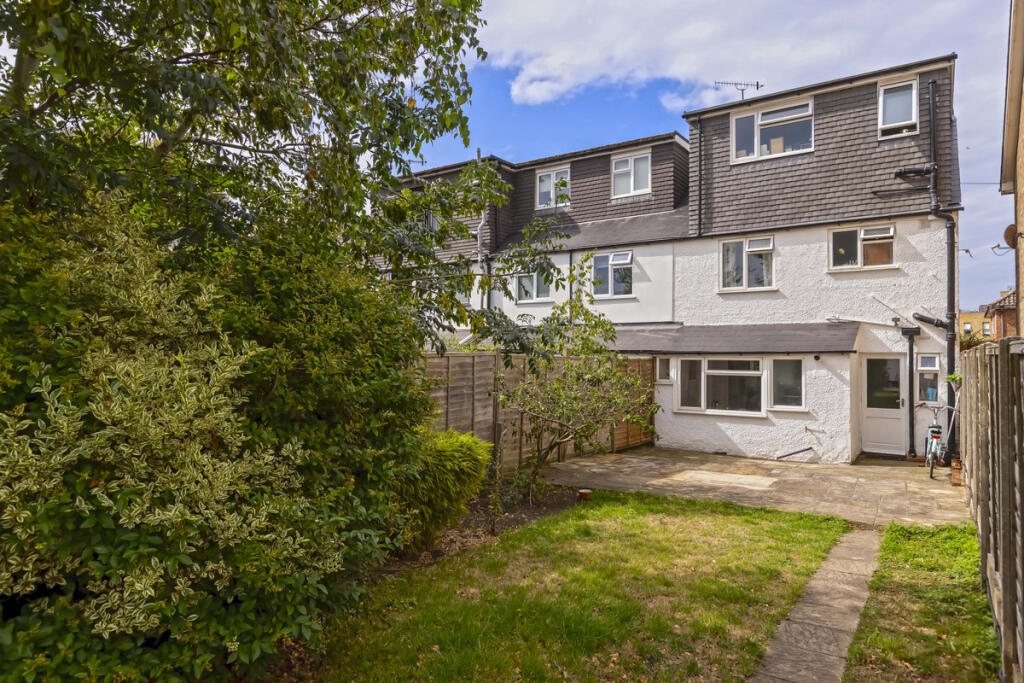 3-bed terraced on Old Shoreham Road, Shoreham-by-Sea, BN43, £400,000