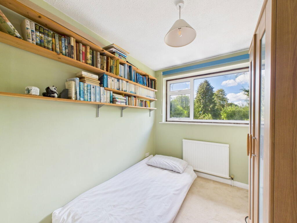 Comptons Lane, Horsham image 4