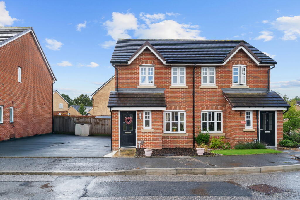 Main image of property: Ulverston Drive, Skelmersdale, WN8 6HL
