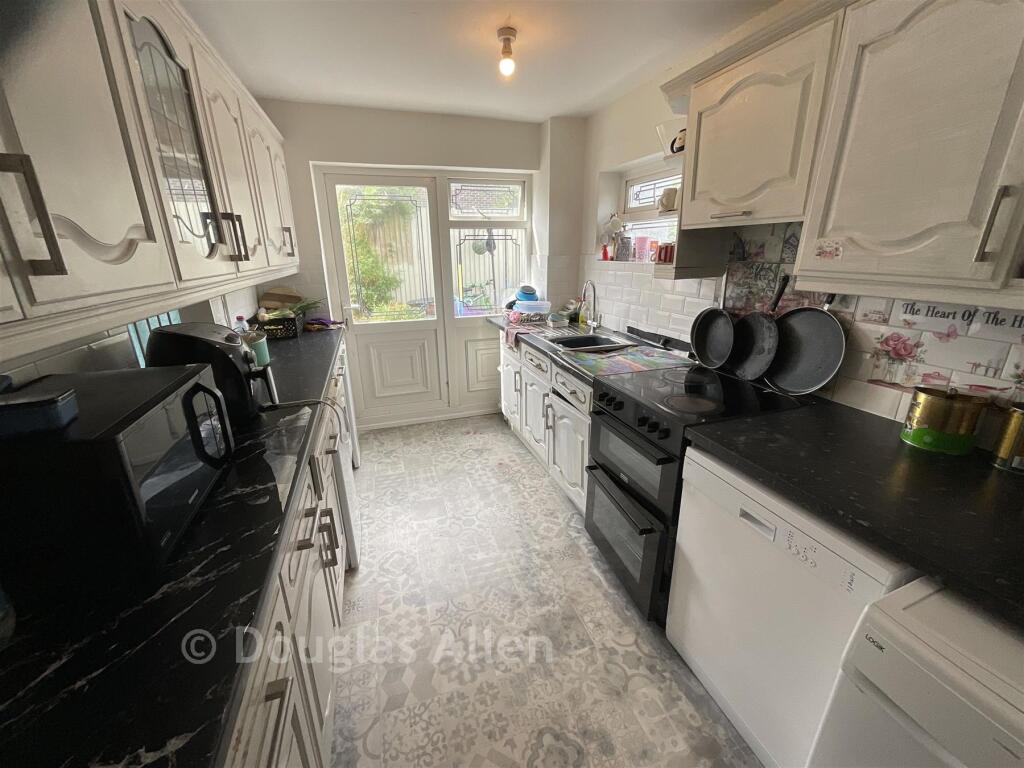 Main image of property: Ardleigh, Basildon, Essex