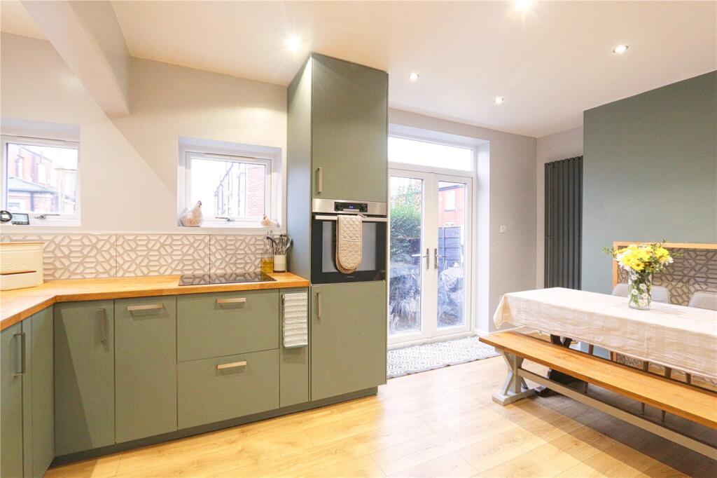 House in Tameside, Crown Point, Kingston - View 3
