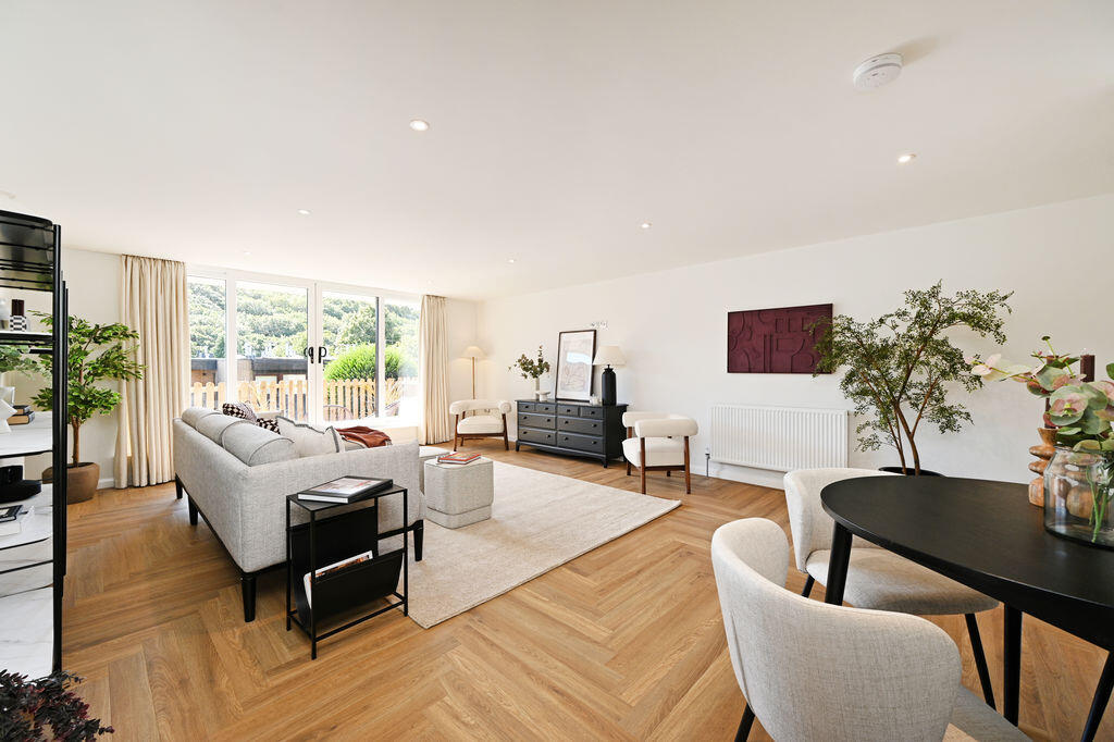 Apartment in Sheffield, Hangingwater, Ranmoor - View 5