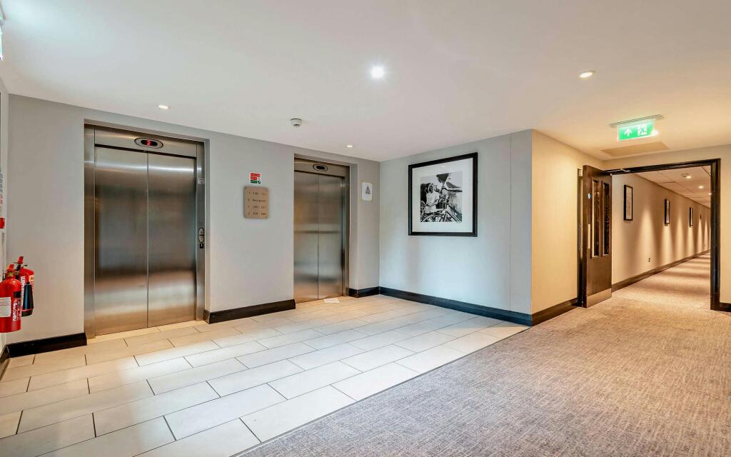 Lifts.jpg