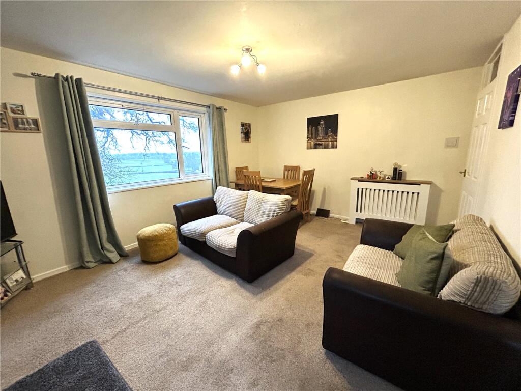 Apartment in Bristol - View 2