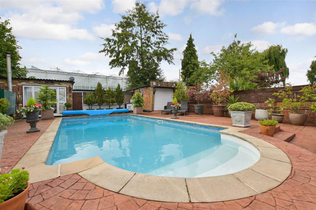 Main image of property: Avey Lane, Waltham Abbey, Essex