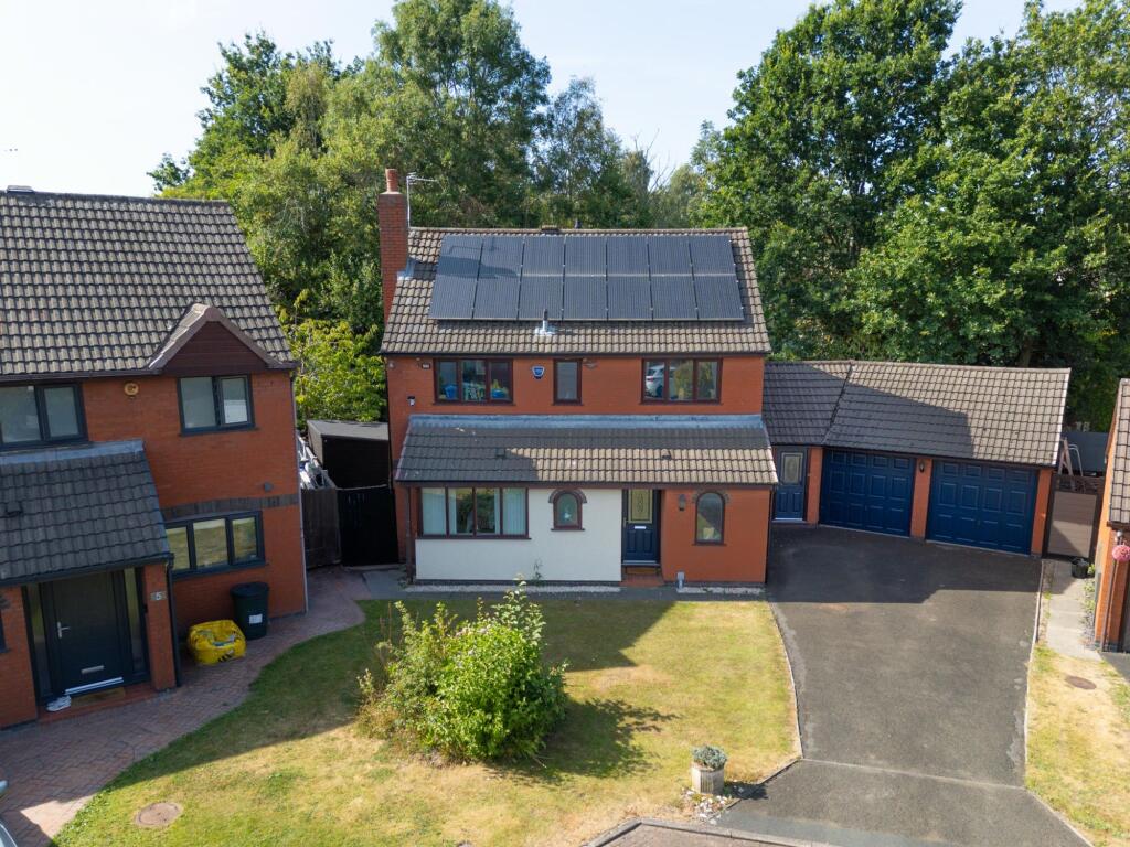 Main image of property: Ridgebourne Close, Callands, WA5