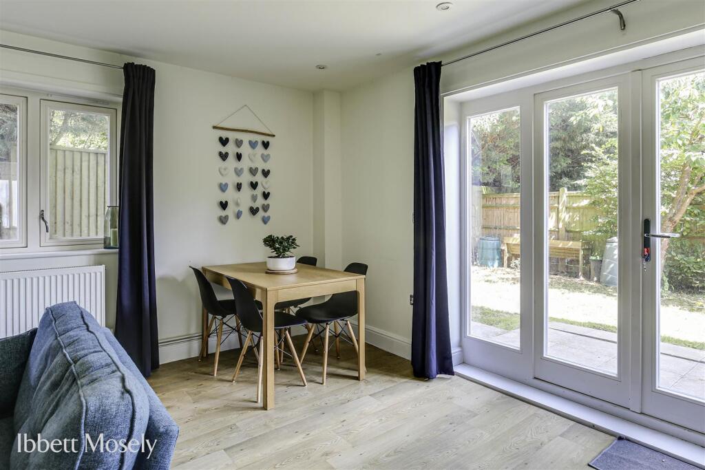 House in Tonbridge - View 4