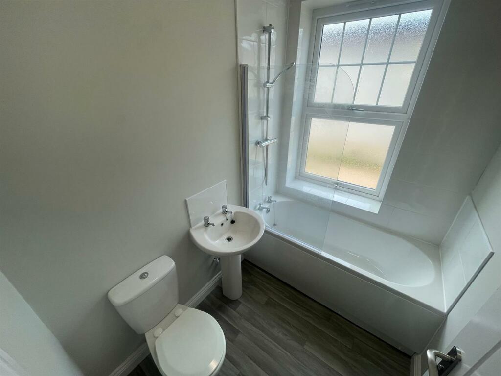 Apartment in Wolverhampton - View 5