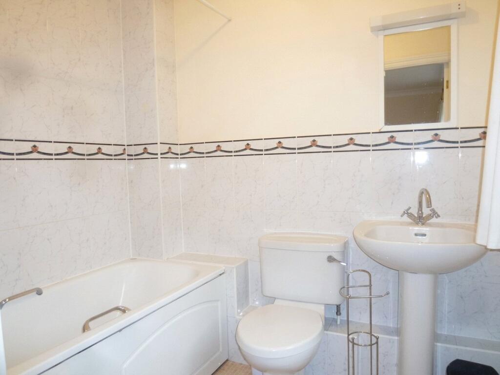 Apartment in Reading - More