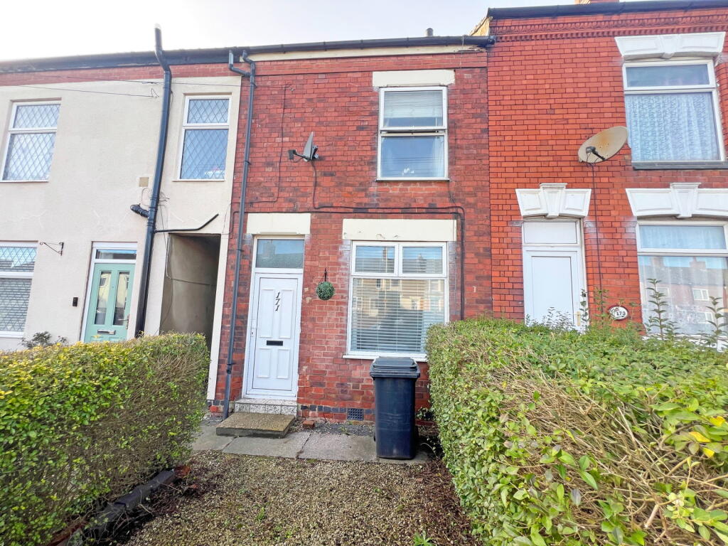 2-bed terraced on Central Road, Hugglescote, Coalville, Leicestershire, LE67 2FN, £139,950