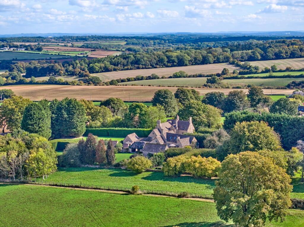 Main image of property: Witney Road, Finstock, Chipping Norton, Oxfordshire, OX7