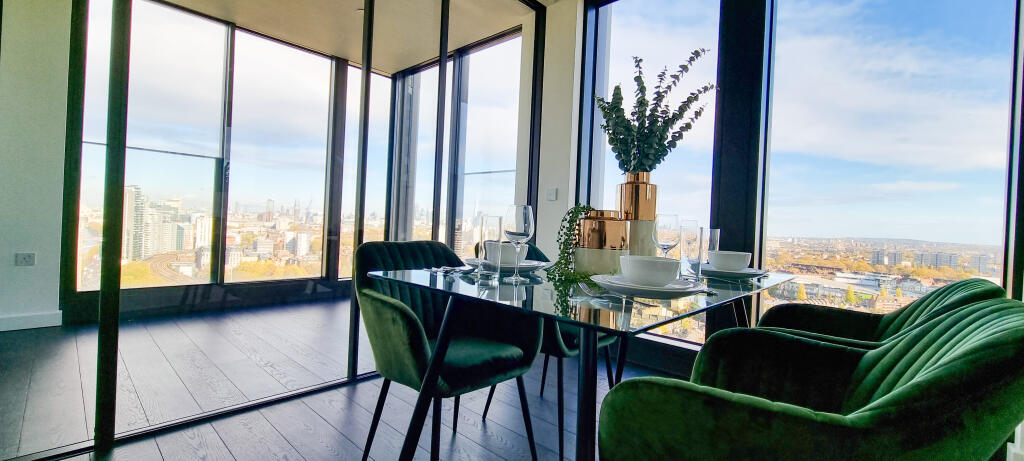 Apartment in London - View 5