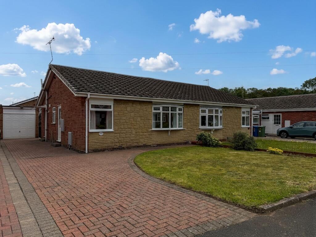 2-bed semi-detached on Windsor Road, Carlton-In-Lindrick, S81, £190,000