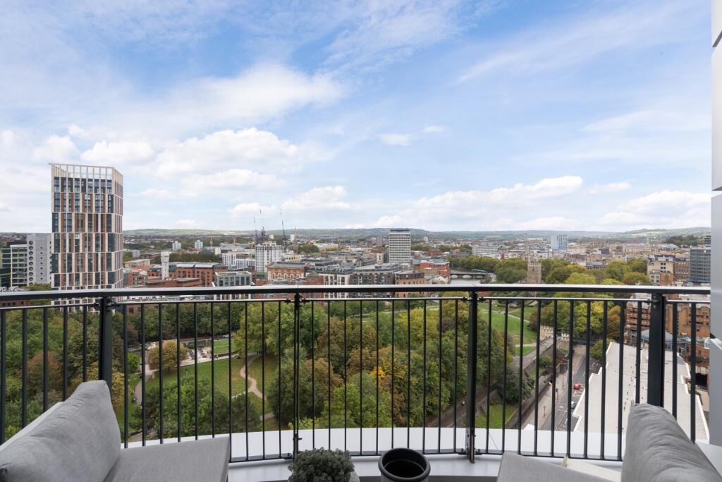 Bristol, BS1 photo 3
