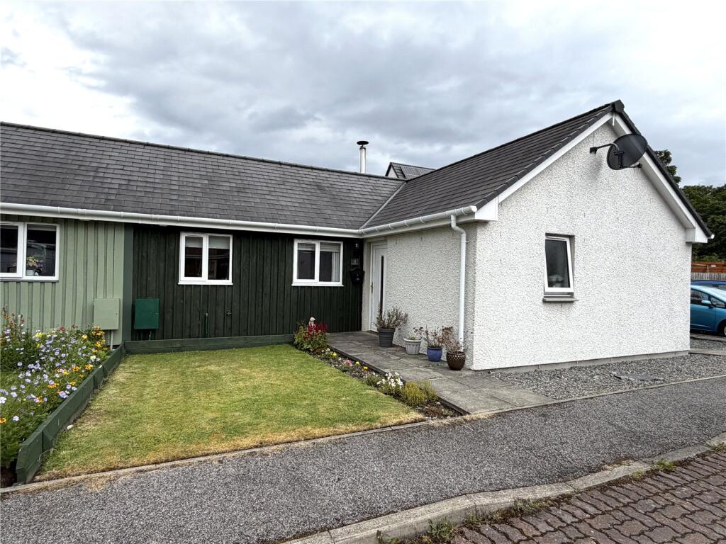Main image of property: 4 Coiltie Court, East Lewiston, Drumnadrochit, IV63