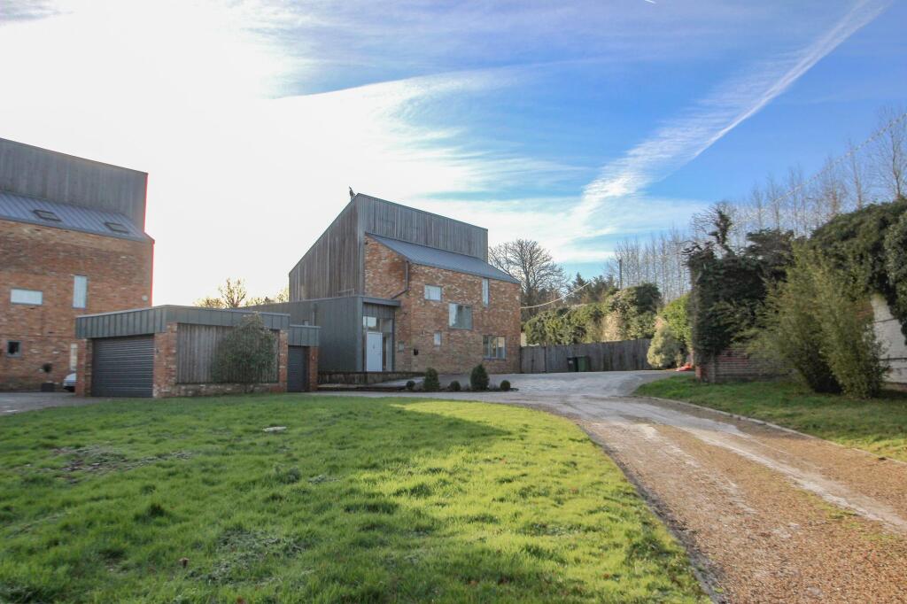Main image of property: Argos Hill, Rotherfield, TN6