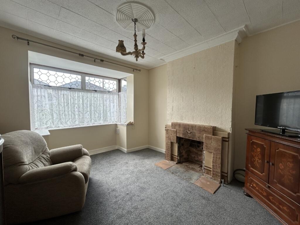 Dilloways Lane, Willenhall, West Midlands, WV13 photo 2