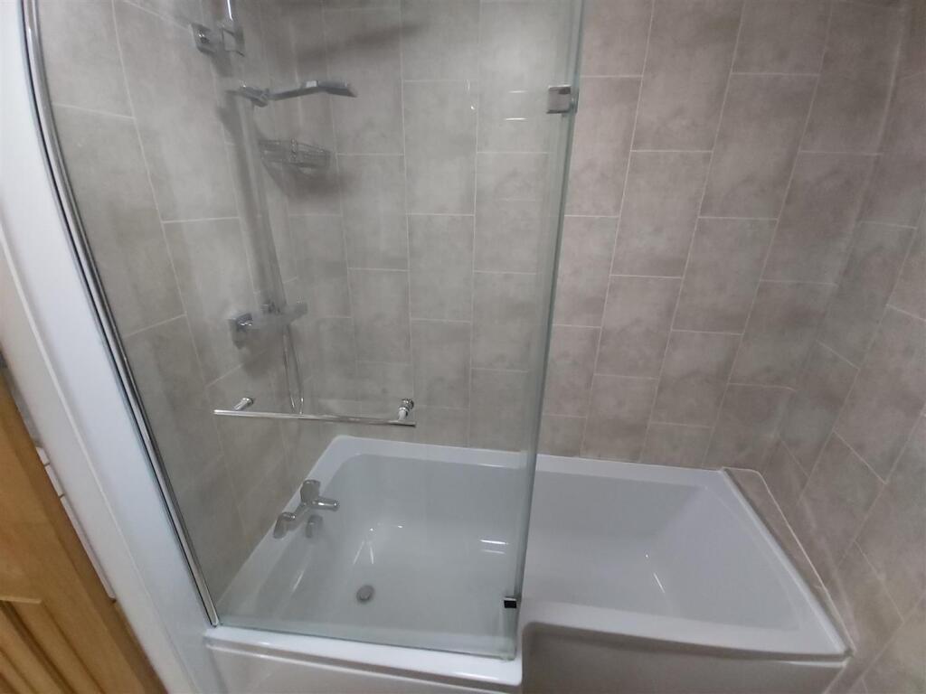 Additional image 8 of Tiverton Road