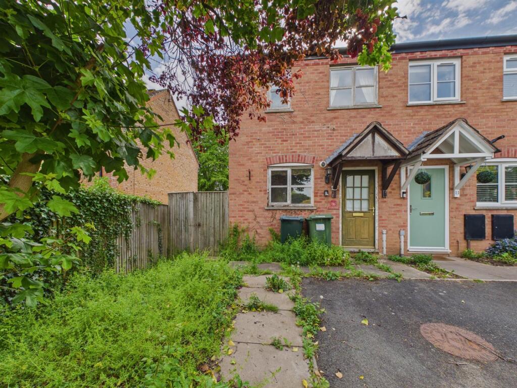 Main image of property: Oakland Close, Upton-Upon-Severn, Worcester