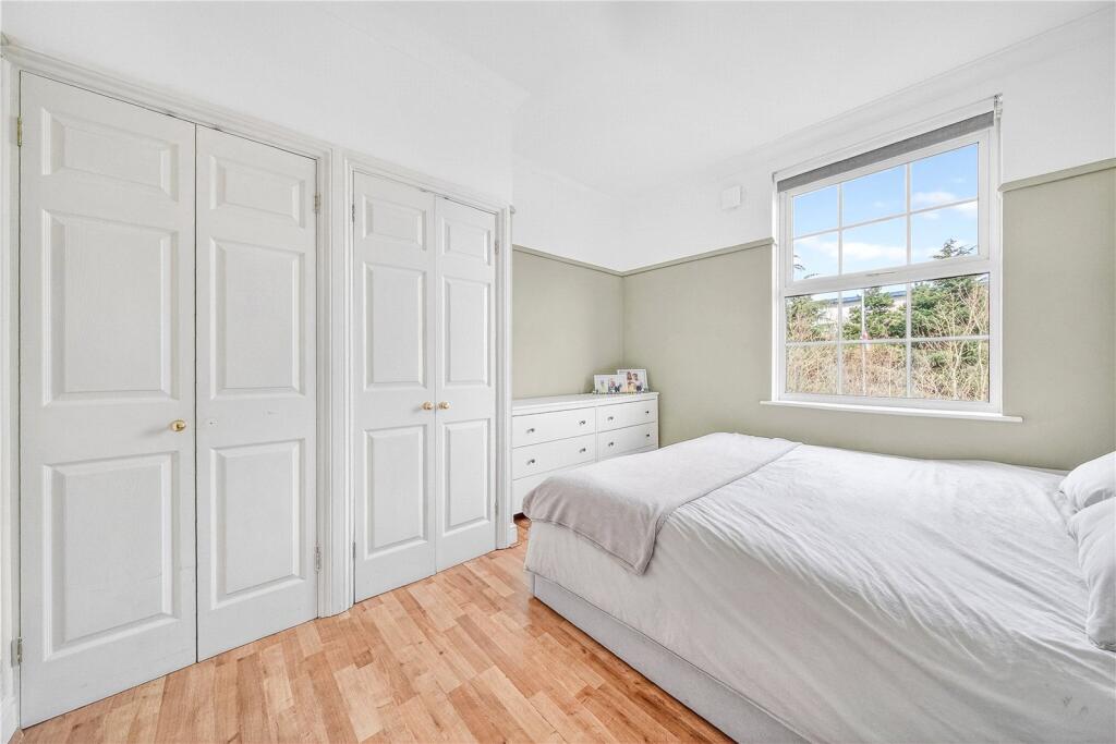 Apartment in Epping Forest, Waltham Abbey - View 3