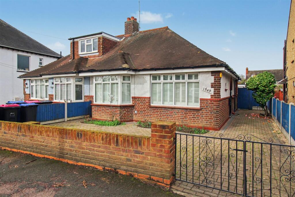 Main image of property: London Road, Leigh-On-Sea